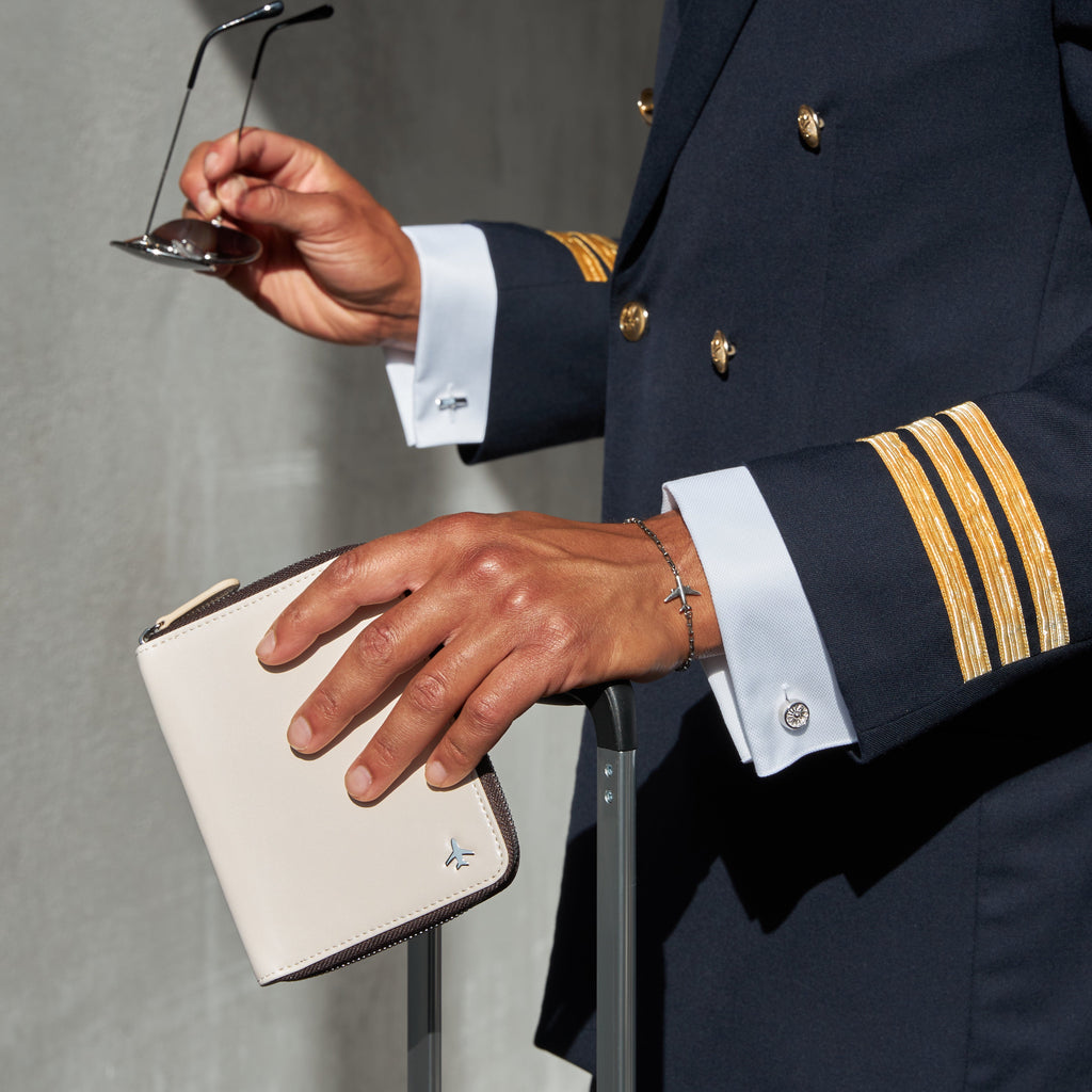Pilot Document Holder