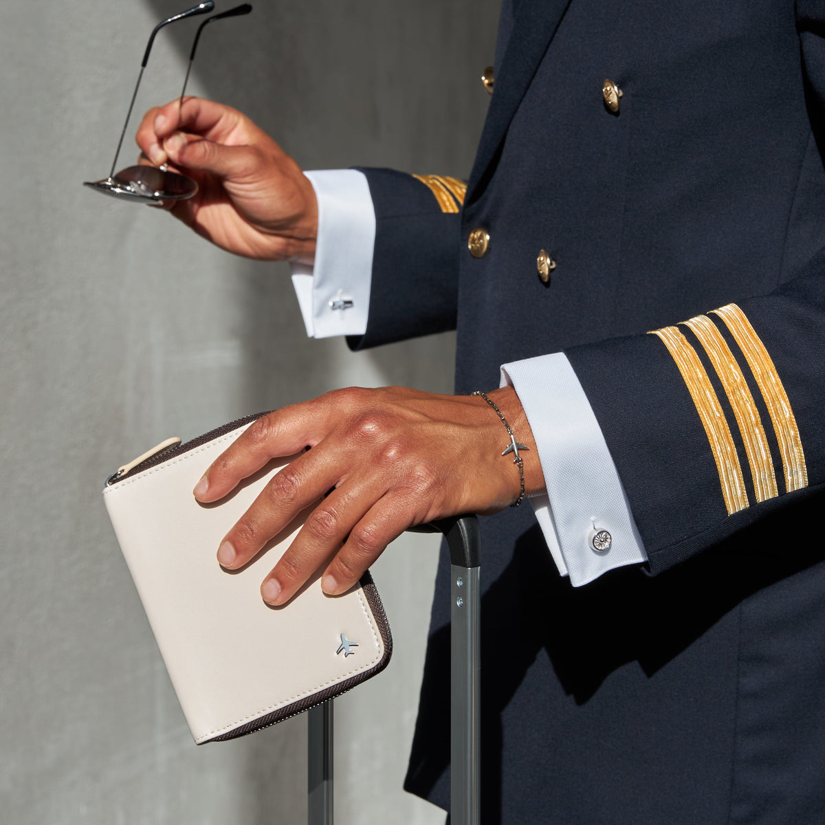 Pilot Document Holder