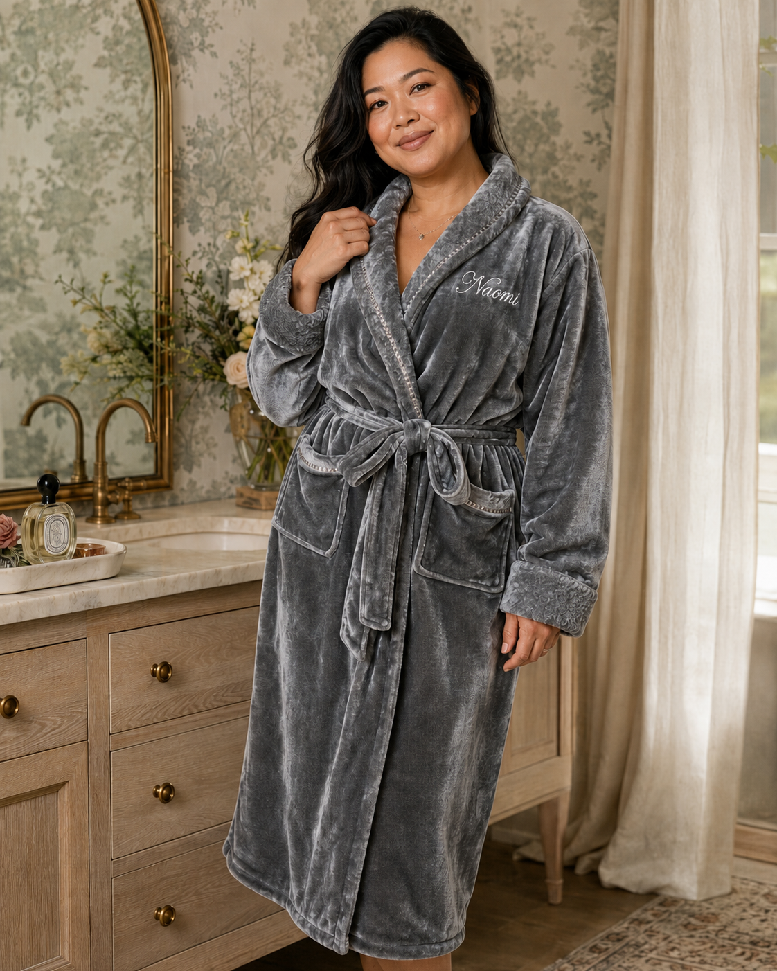 Ultra Soft Plush Women's Bathrobe
